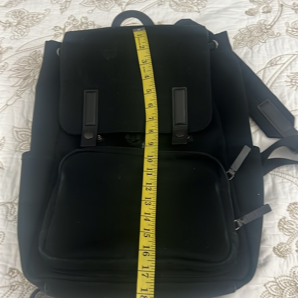 EVERLANE Black Canvas Backpack - Picture 9 of 10